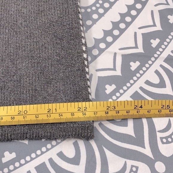 Baciano soft knitted loose fit sweater​​​​​​​​​​​ - Picture 6 of 9